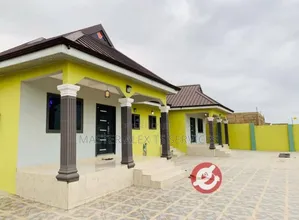 Furnished 4bdrm House in Not Estate, Budumburam for sale