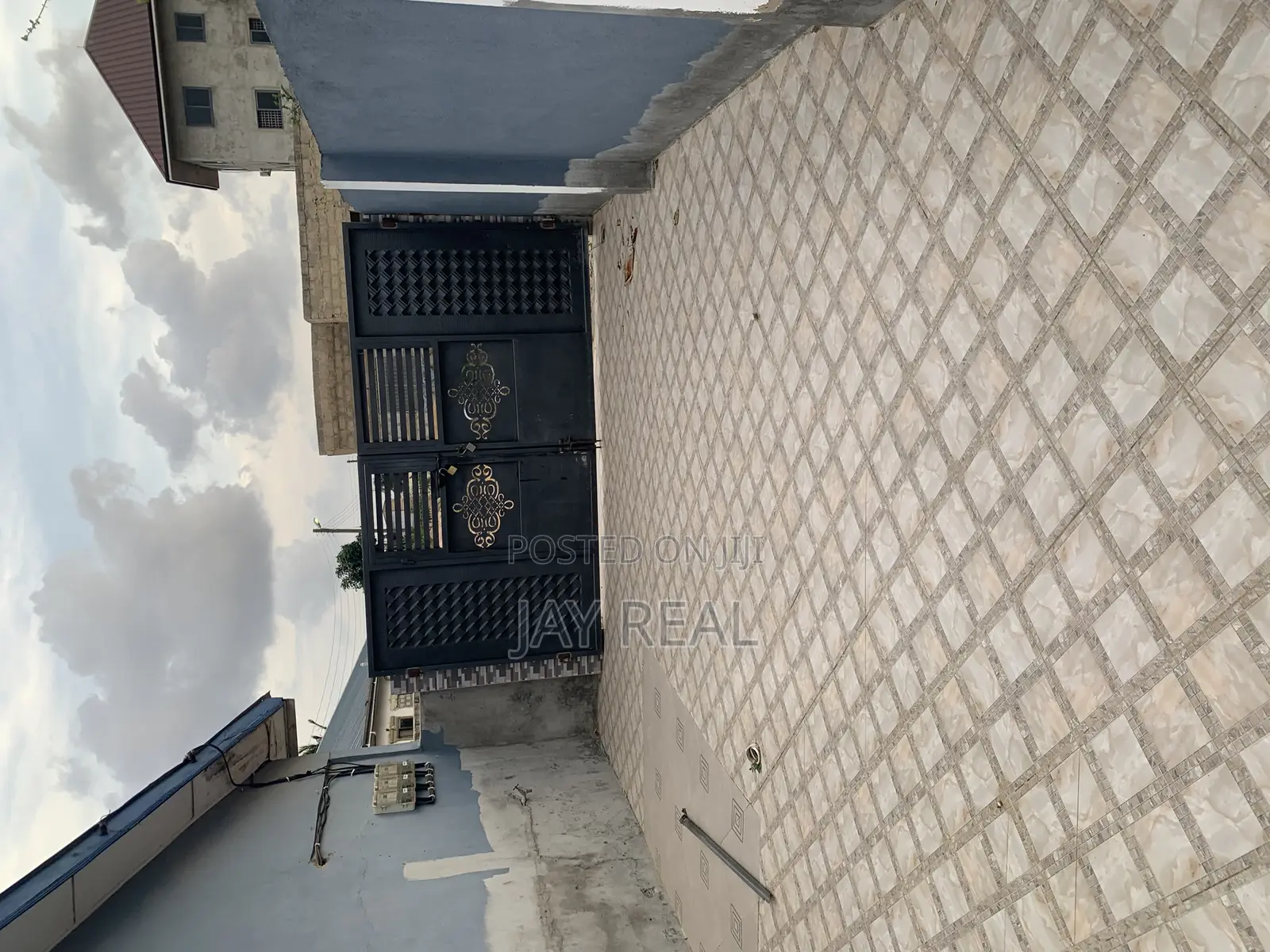 2bdrm Apartment in Jayreal Estate., Kasoa for rent