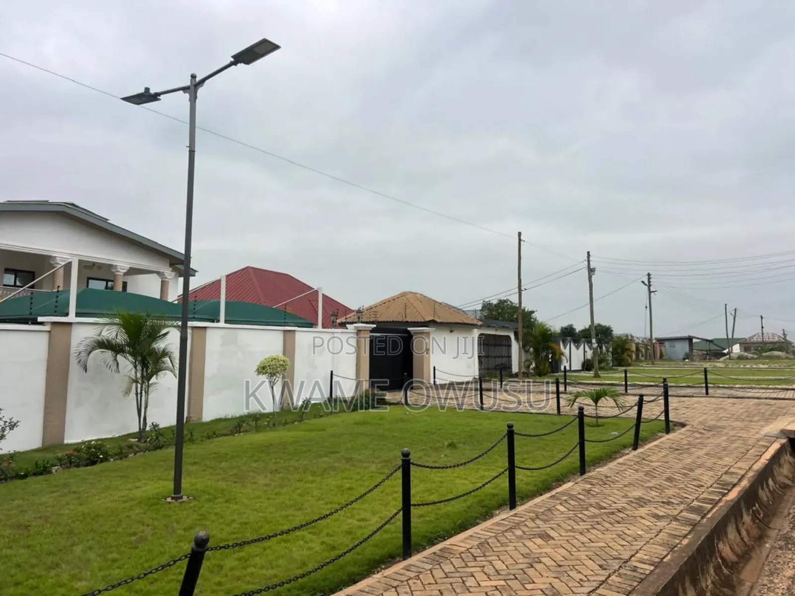 8bdrm House in Ejisu-Juaben Municipal for sale