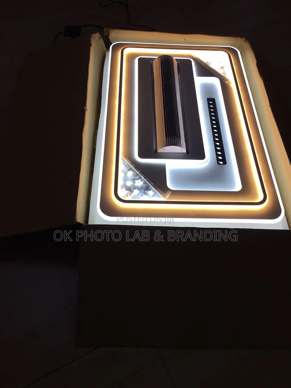 Decorative Bladeless Ceiling Fan With Led Light And Remote Control