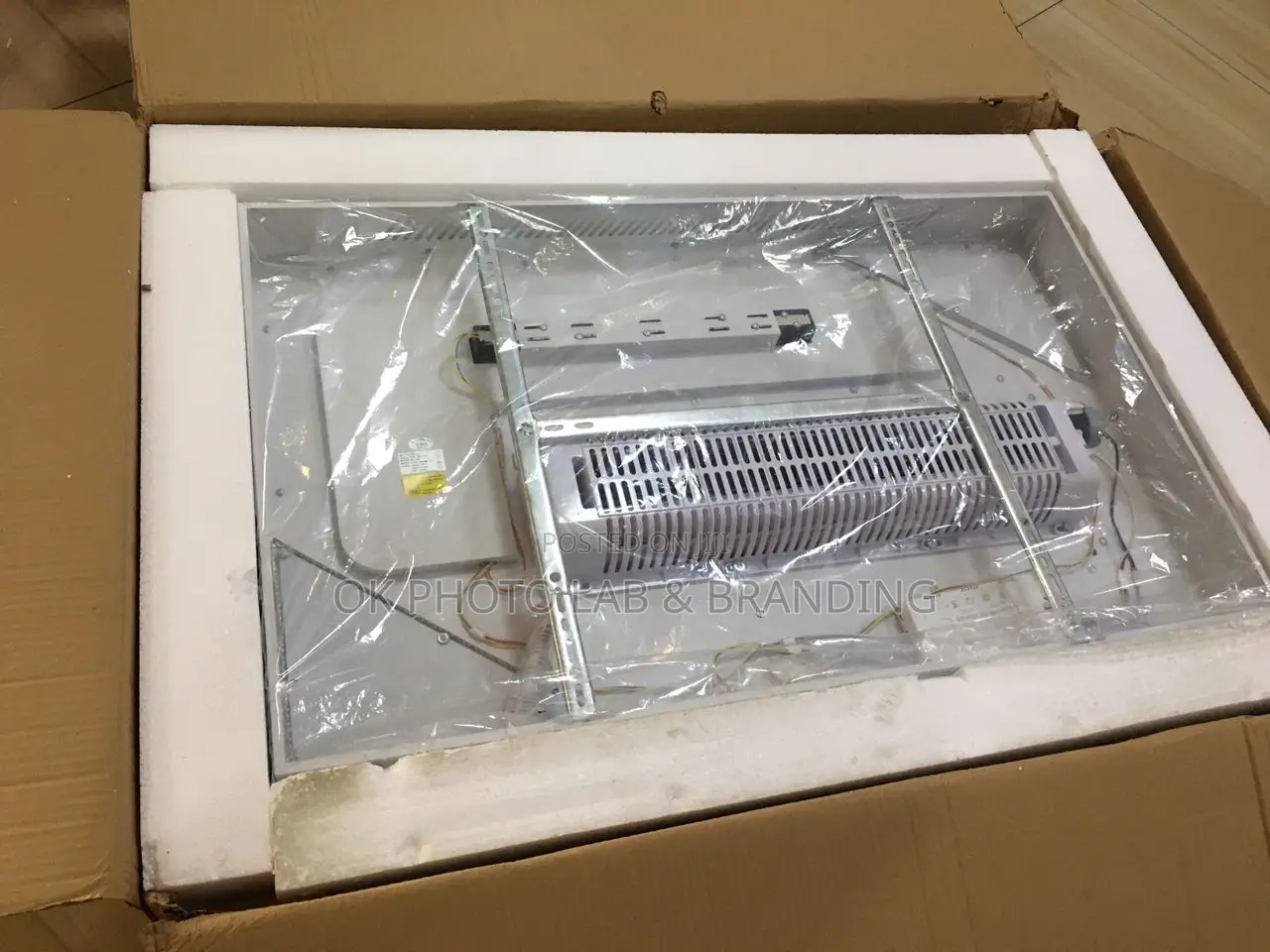 Decorative Bladeless Ceiling Fan With Led Light And Remote Control