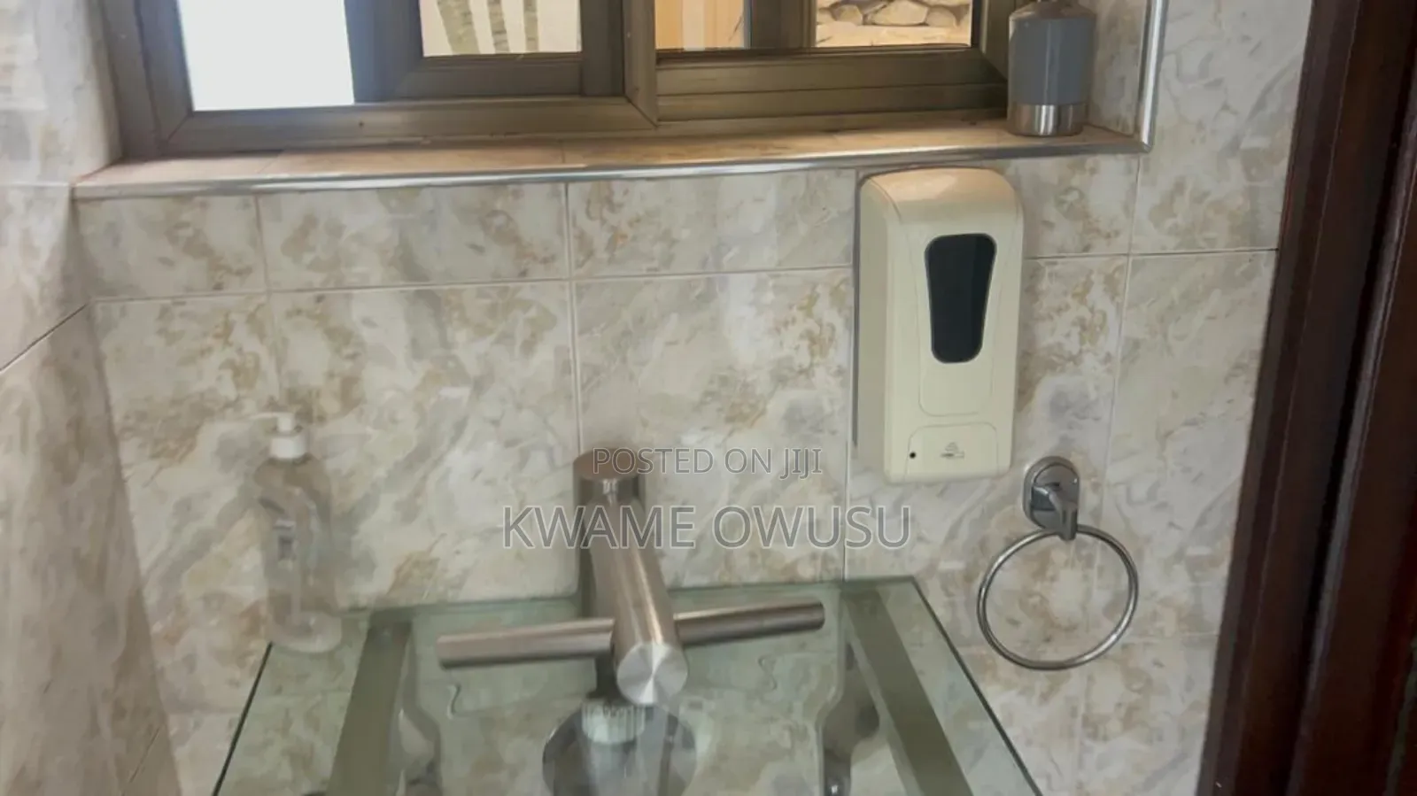 8bdrm House in Ejisu-Juaben Municipal for sale