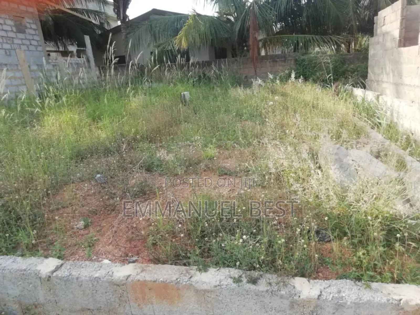 Half Plot of Land for Sale