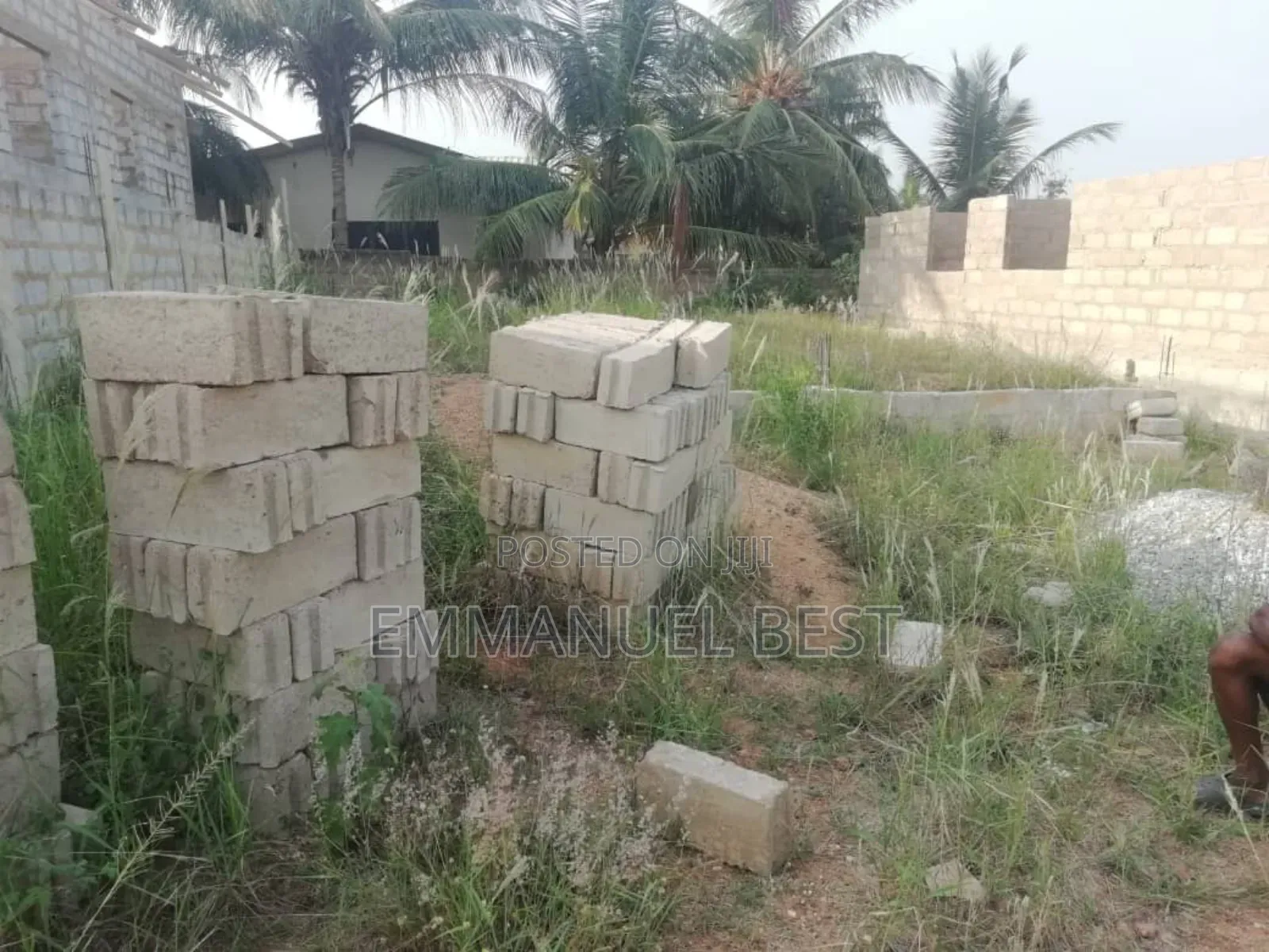 Half Plot of Land for Sale