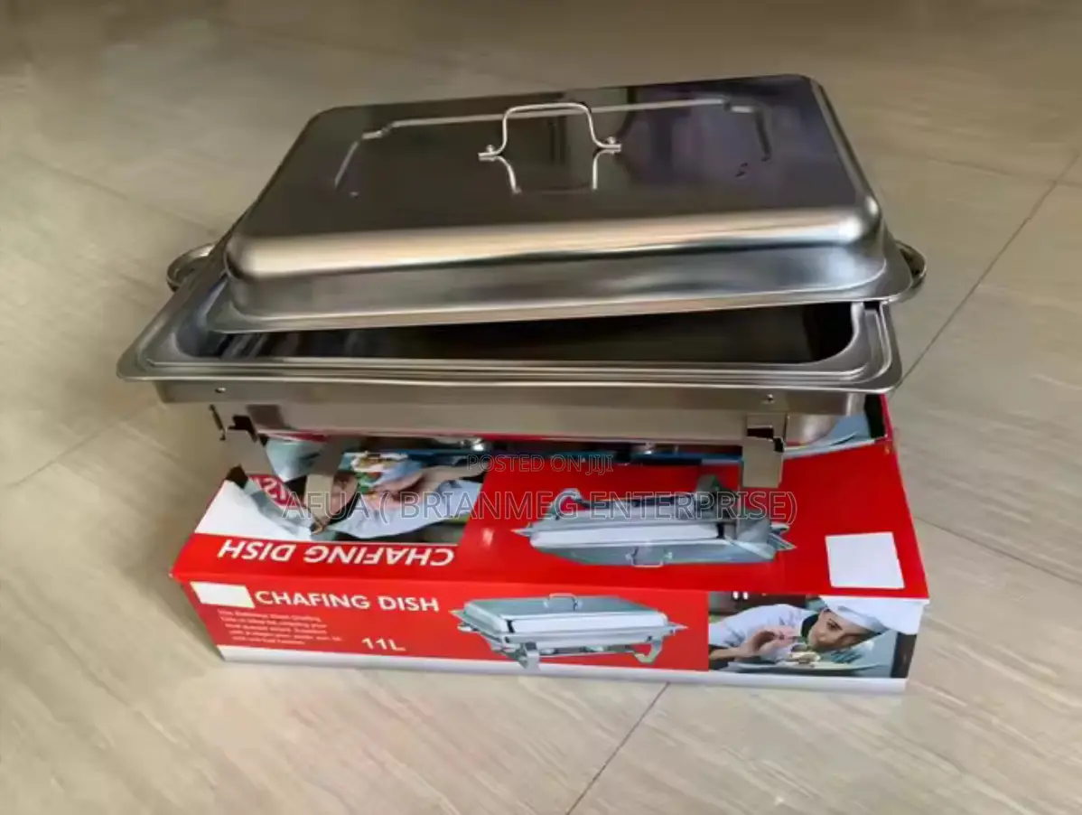 Chafing Dish (Gold And Silver With Compartments )