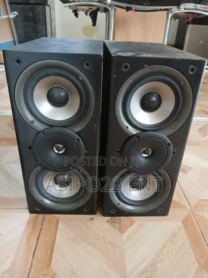 Polk Aduio 40 Series 11 Bookshelf Speakers