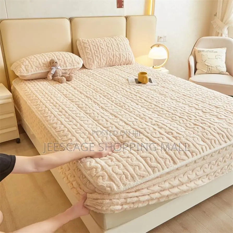Warm Velvet Mattress Protector Thickened Cotton Mattress Cover