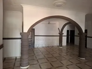 6bdrm House in Mkpa Realty, Tamale Municipal for rent