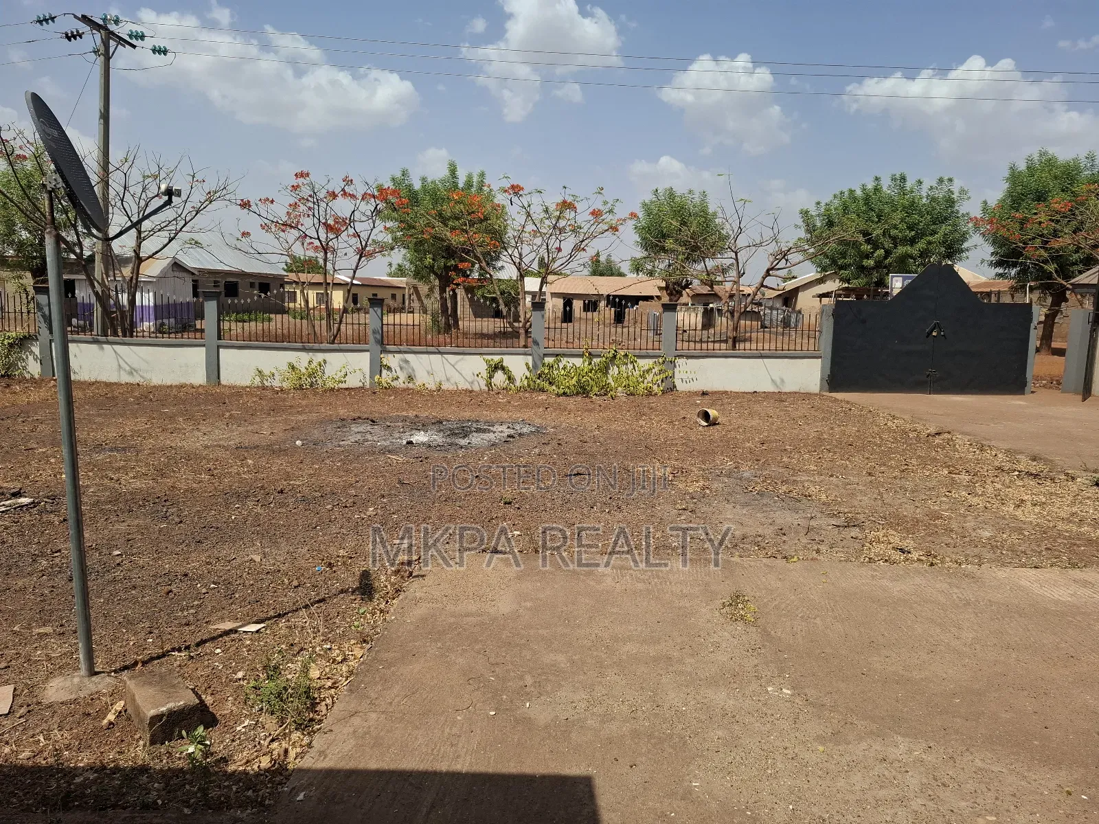 6bdrm House in Mkpa Realty, Tamale Municipal for rent