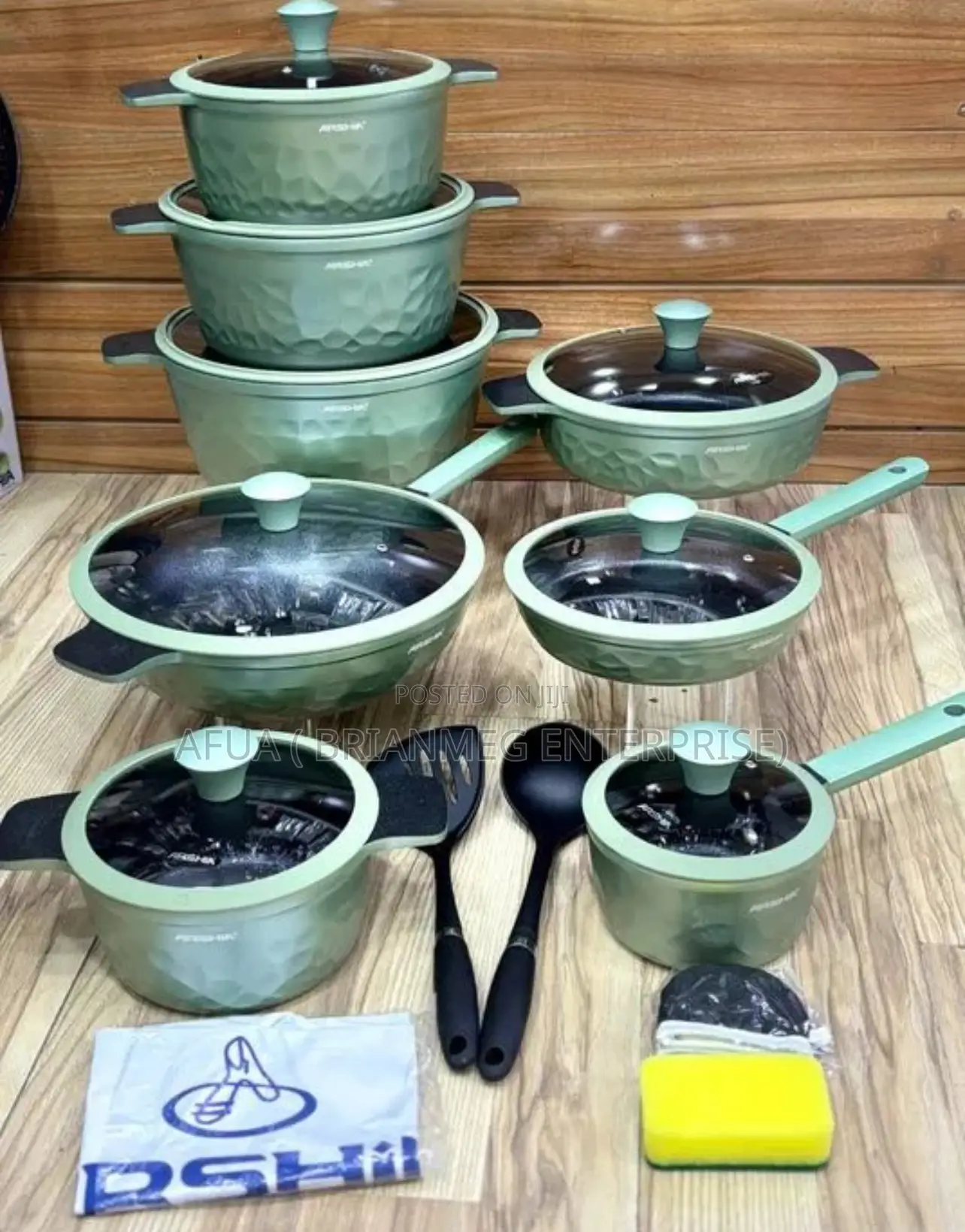 Arshia 12-Piece Diamond Cast Cookware Set