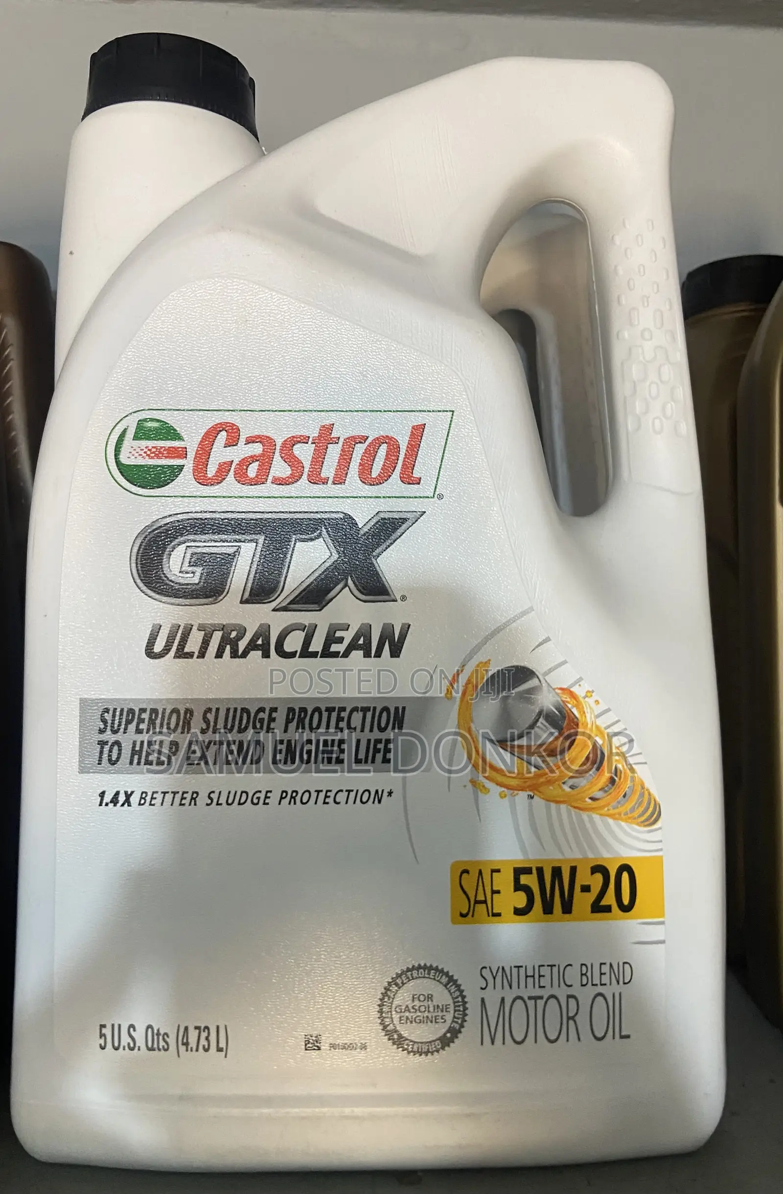Castrol GTX Ultraclean Synthetic Blend Oil - 5w-20