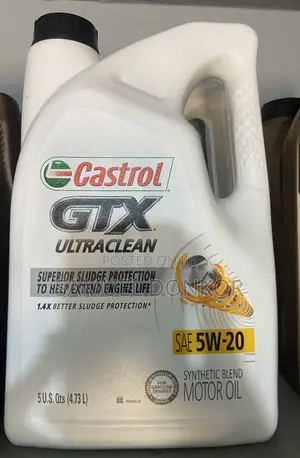 Castrol GTX Ultraclean Synthetic Blend Oil - 5w-20