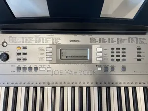 Uk Used Yamaha Organ Psr E353 Keyboard