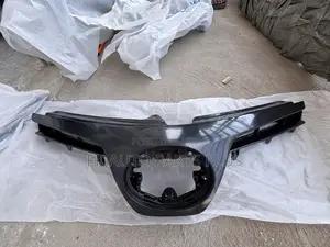 Toyota Corolla Top Grille/Shells 2017 2018 2019