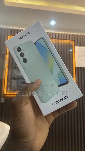 New Samsung Galaxy A16 128 GB Green