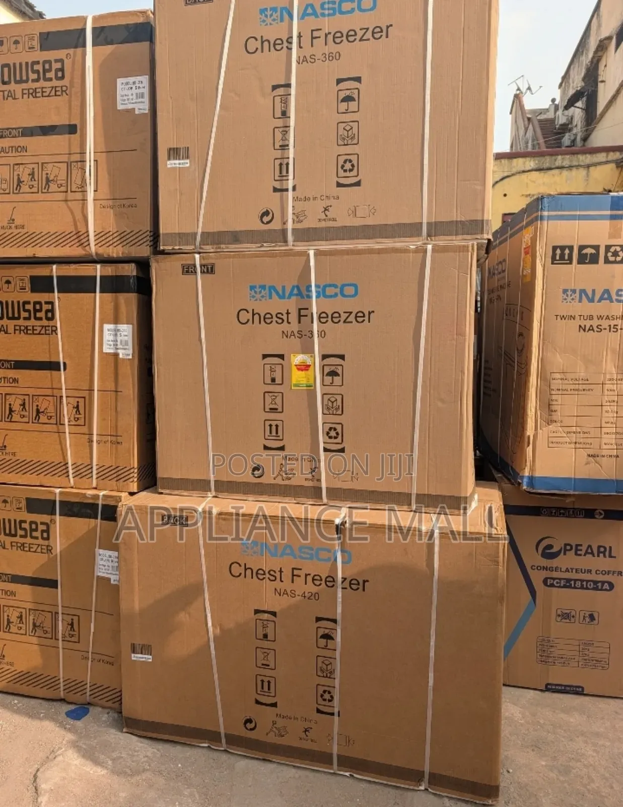 Nasco Freezer 380l