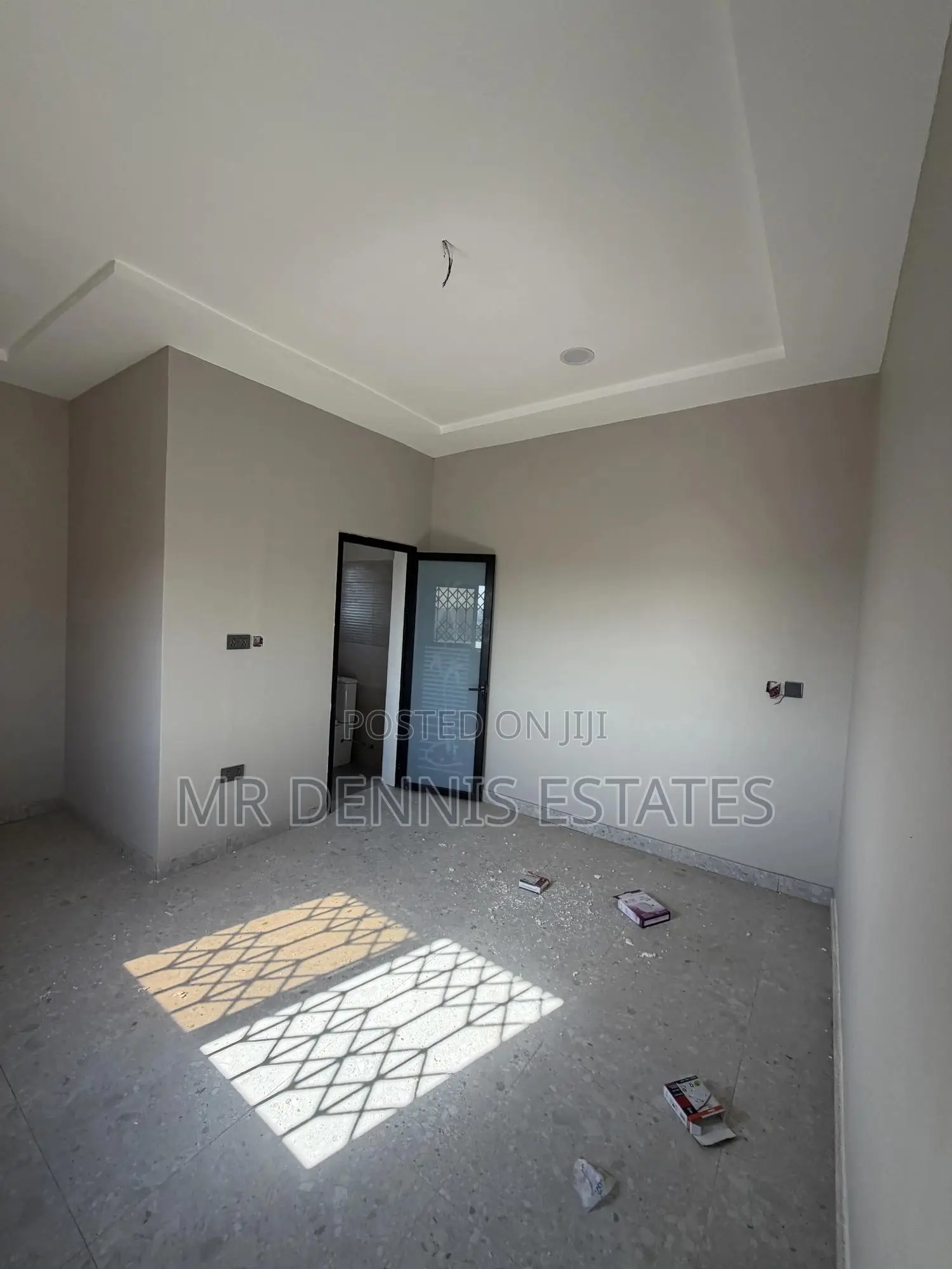 2bdrm Apartment in Westhills Mall for rent
