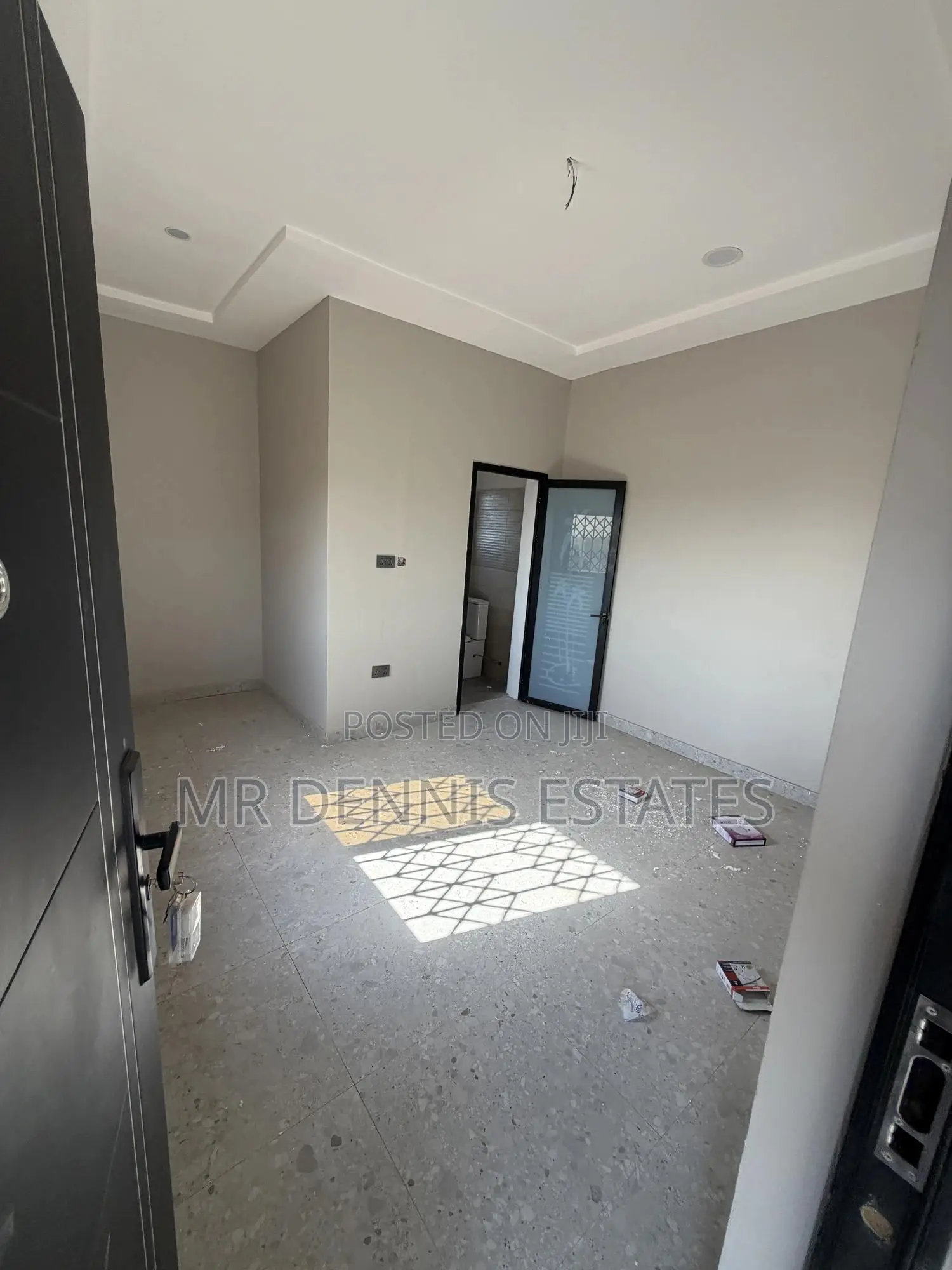 2bdrm Apartment in Westhills Mall for rent