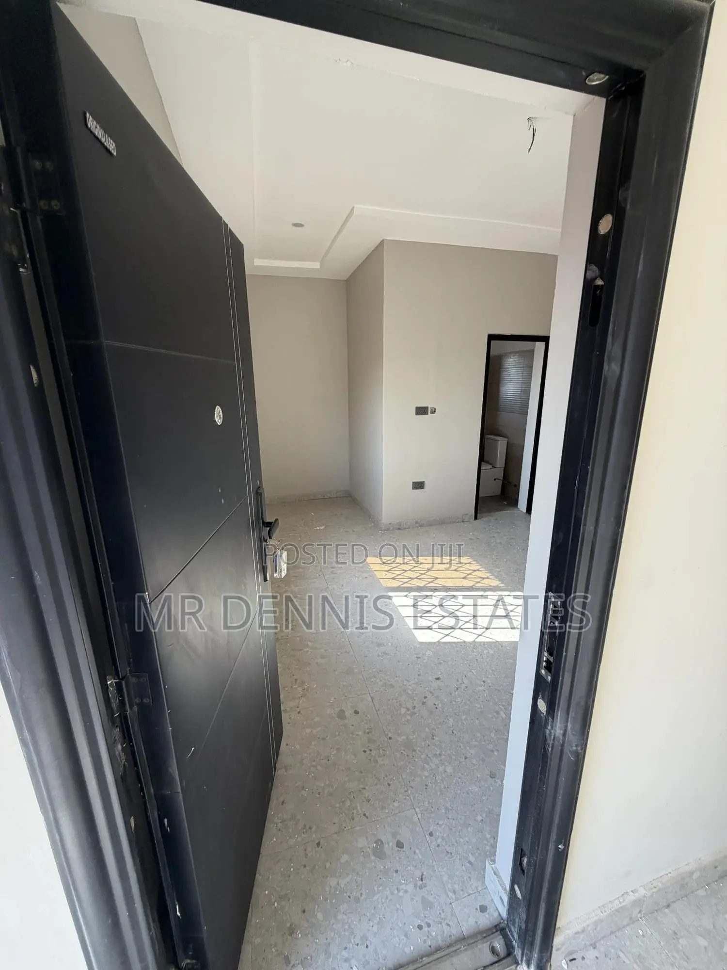 2bdrm Apartment in Westhills Mall for rent