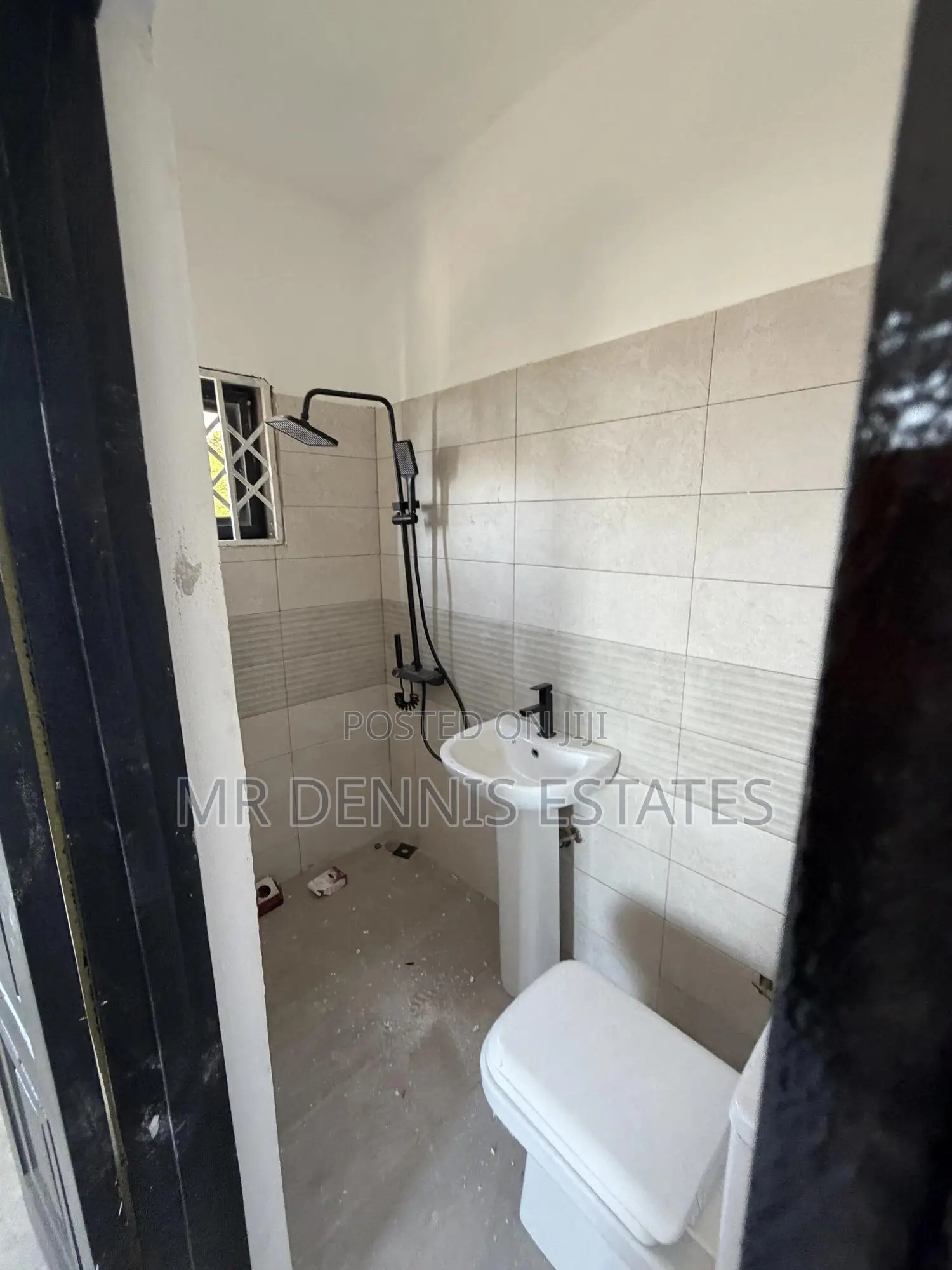 2bdrm Apartment in Westhills Mall for rent