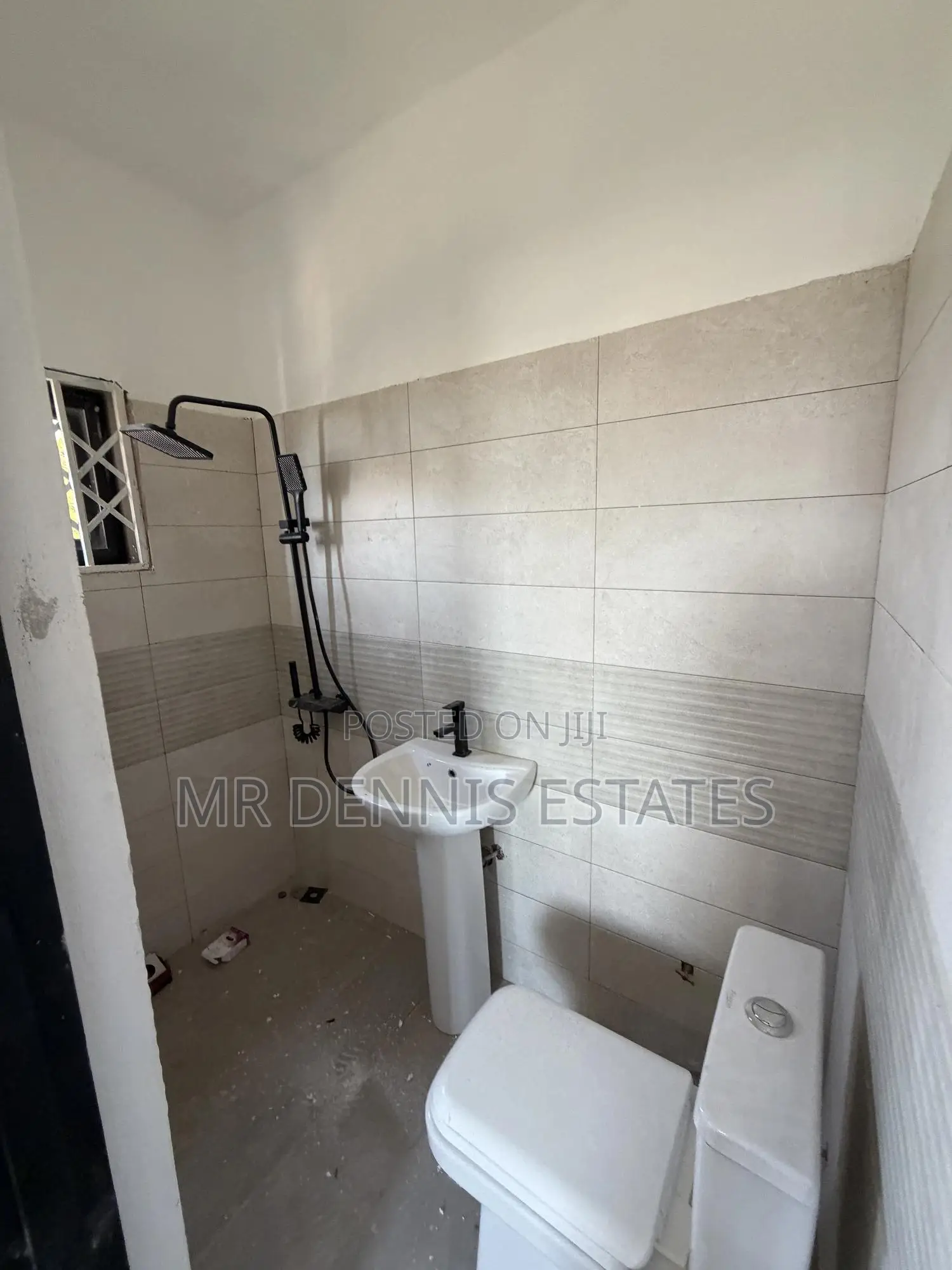 2bdrm Apartment in Westhills Mall for rent