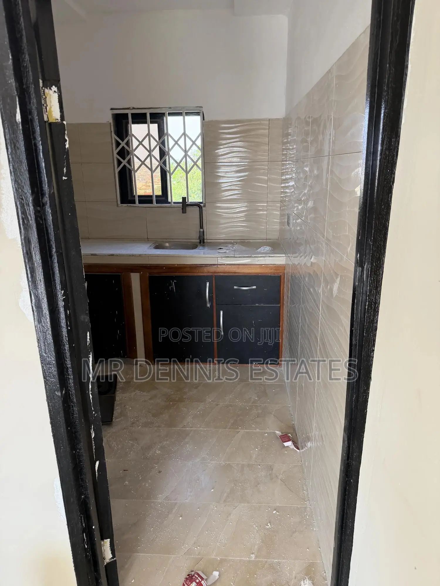 2bdrm Apartment in Westhills Mall for rent