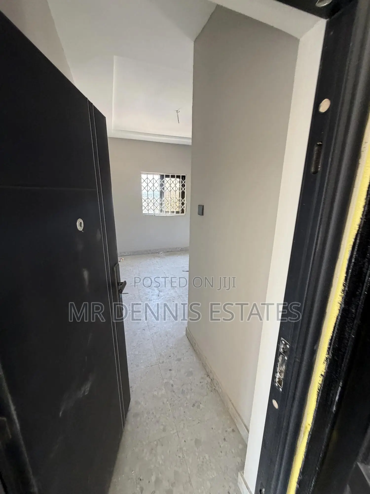 2bdrm Apartment in Westhills Mall for rent