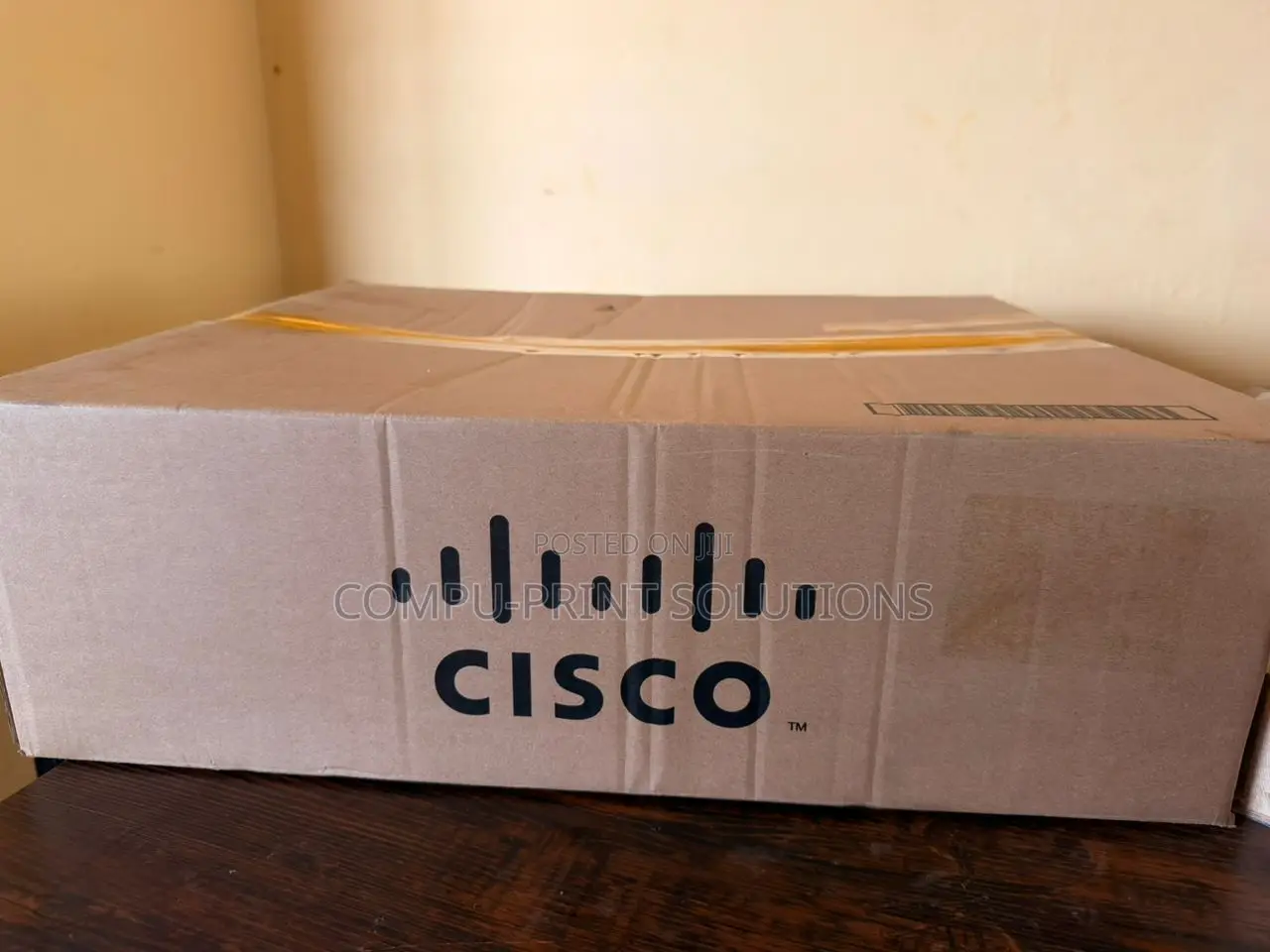 Cisco Catalyst C9200l-24p-4g-E, 24xpoe+ Ports/Uplink/Network Essential