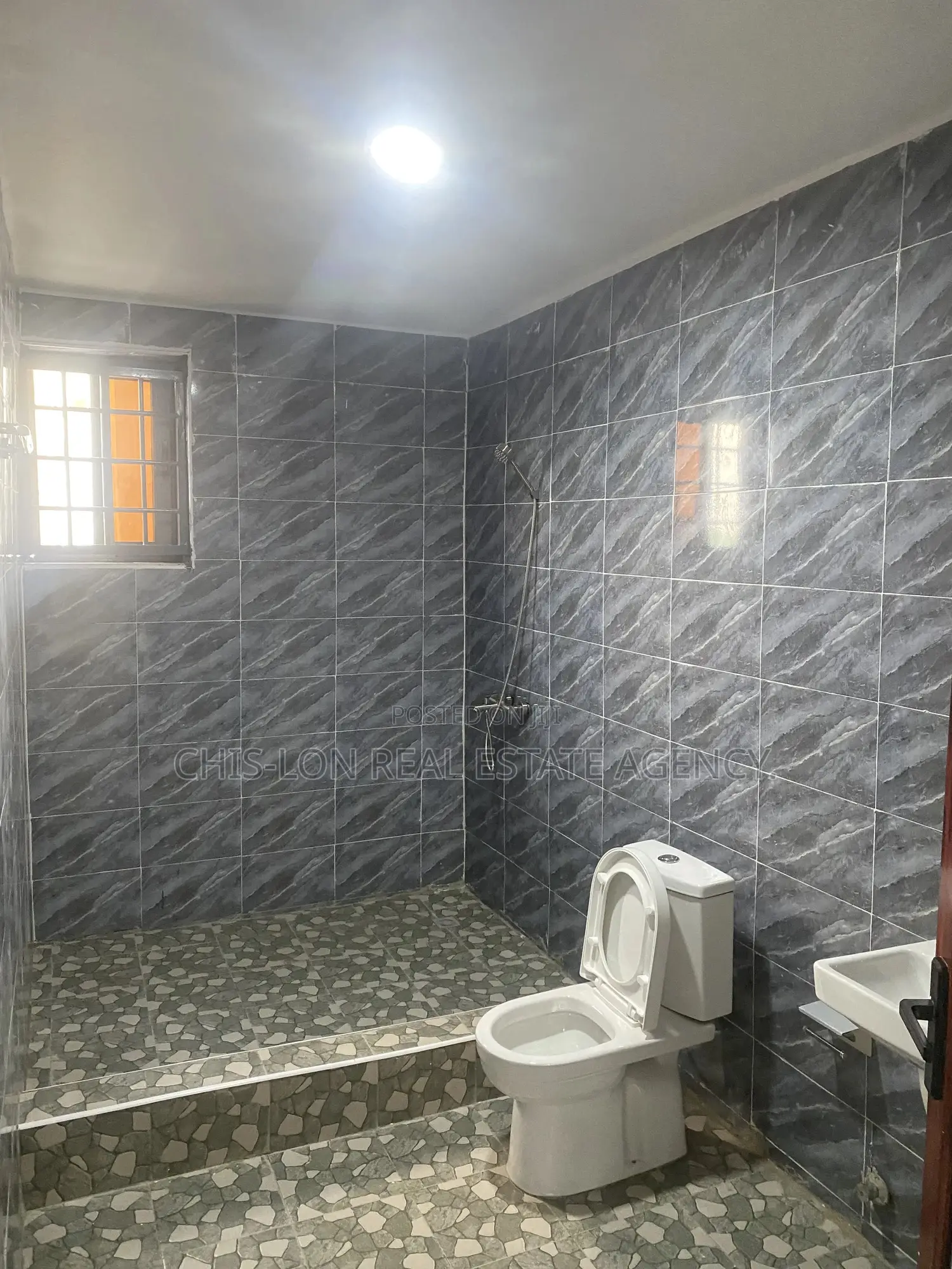 1bdrm Apartment in Chis-Lon Broker’S, Toll Booth for rent