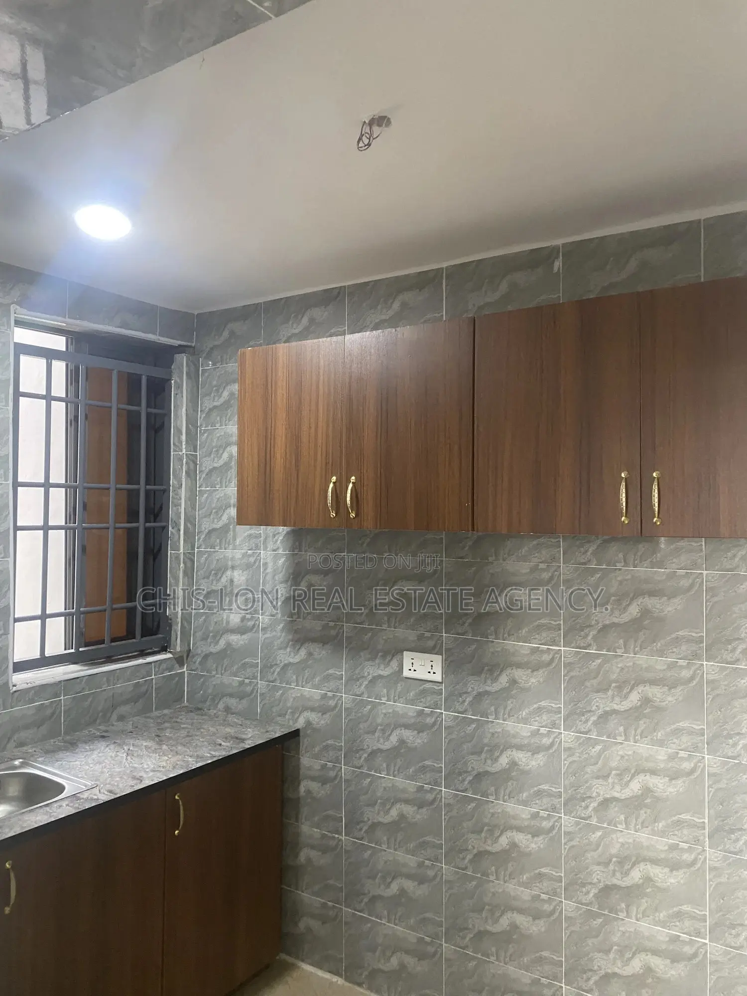 1bdrm Apartment in Chis-Lon Broker’S, Toll Booth for rent