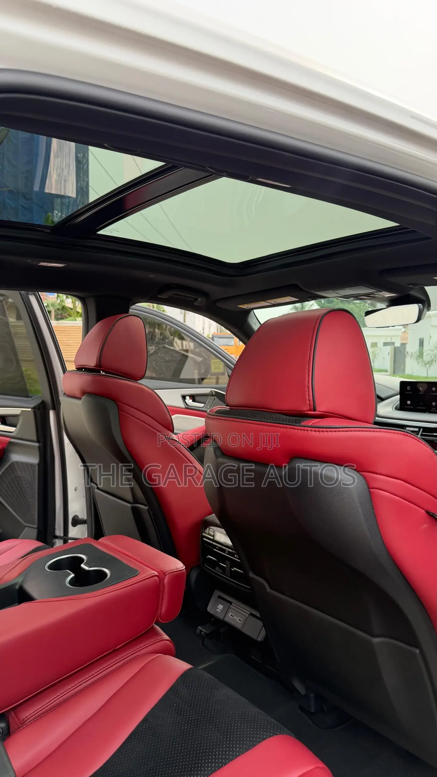 Acura MDX w/A-Spec Package 2024 White