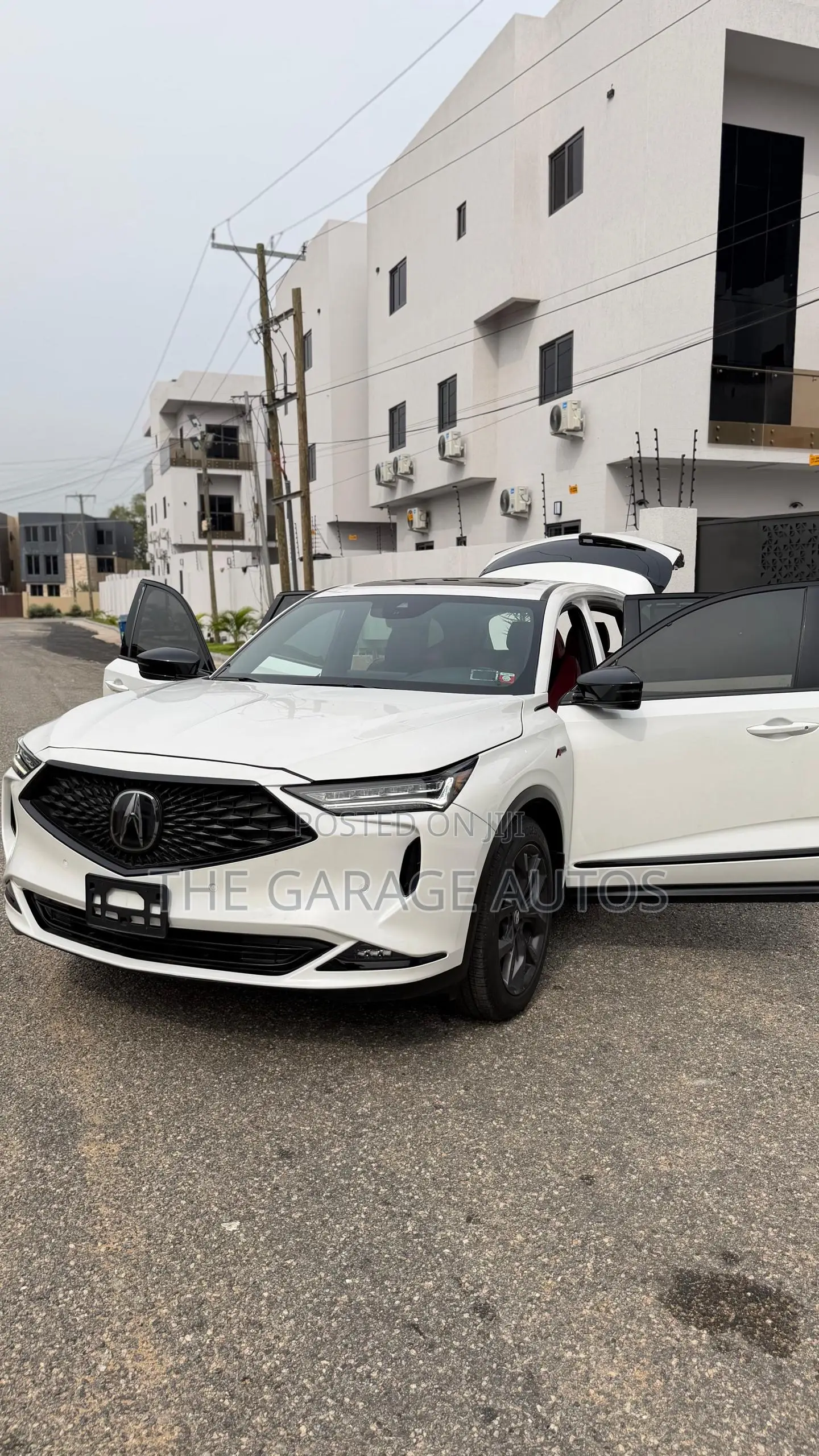 Acura MDX w/A-Spec Package 2024 White