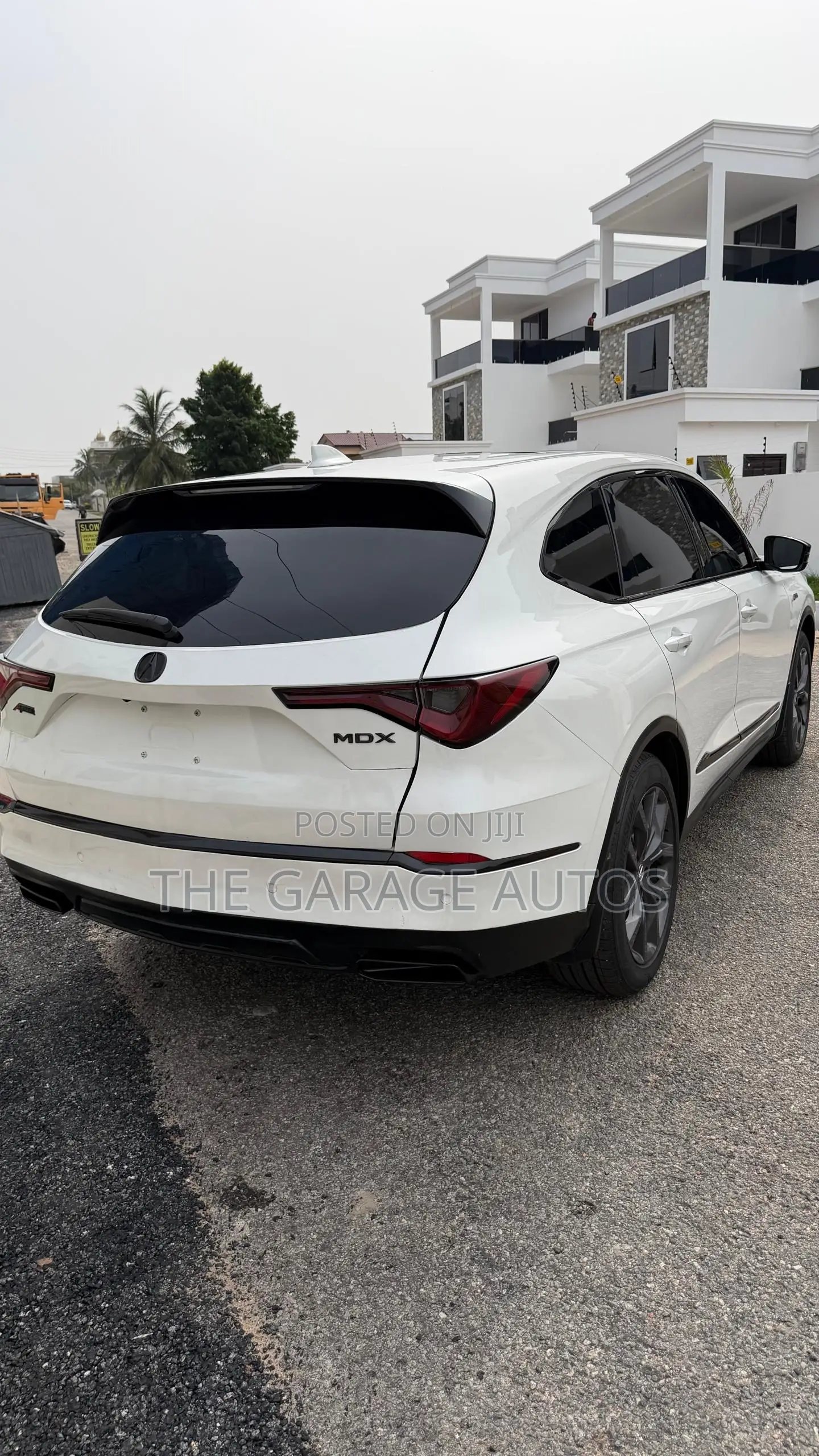 Acura MDX w/A-Spec Package 2024 White