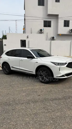 Acura MDX w/A-Spec Package 2024 White