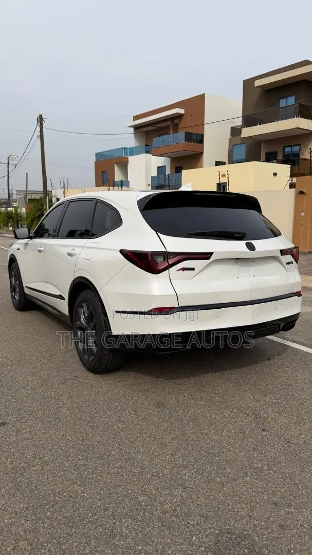 Acura MDX w/A-Spec Package 2024 White