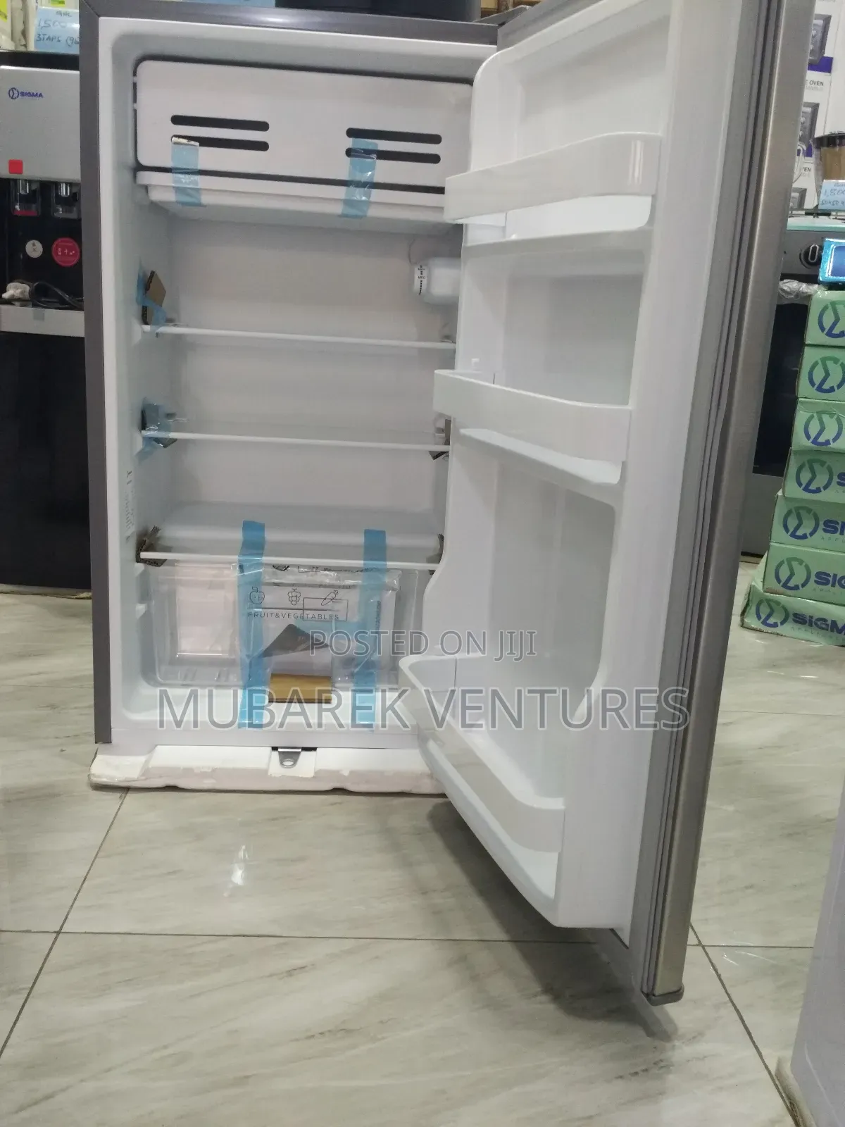 Sigma 93l Table Top Fridge