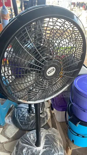 18” Elbee Stand Fan