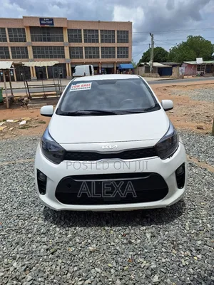 Kia Picanto 2023 White