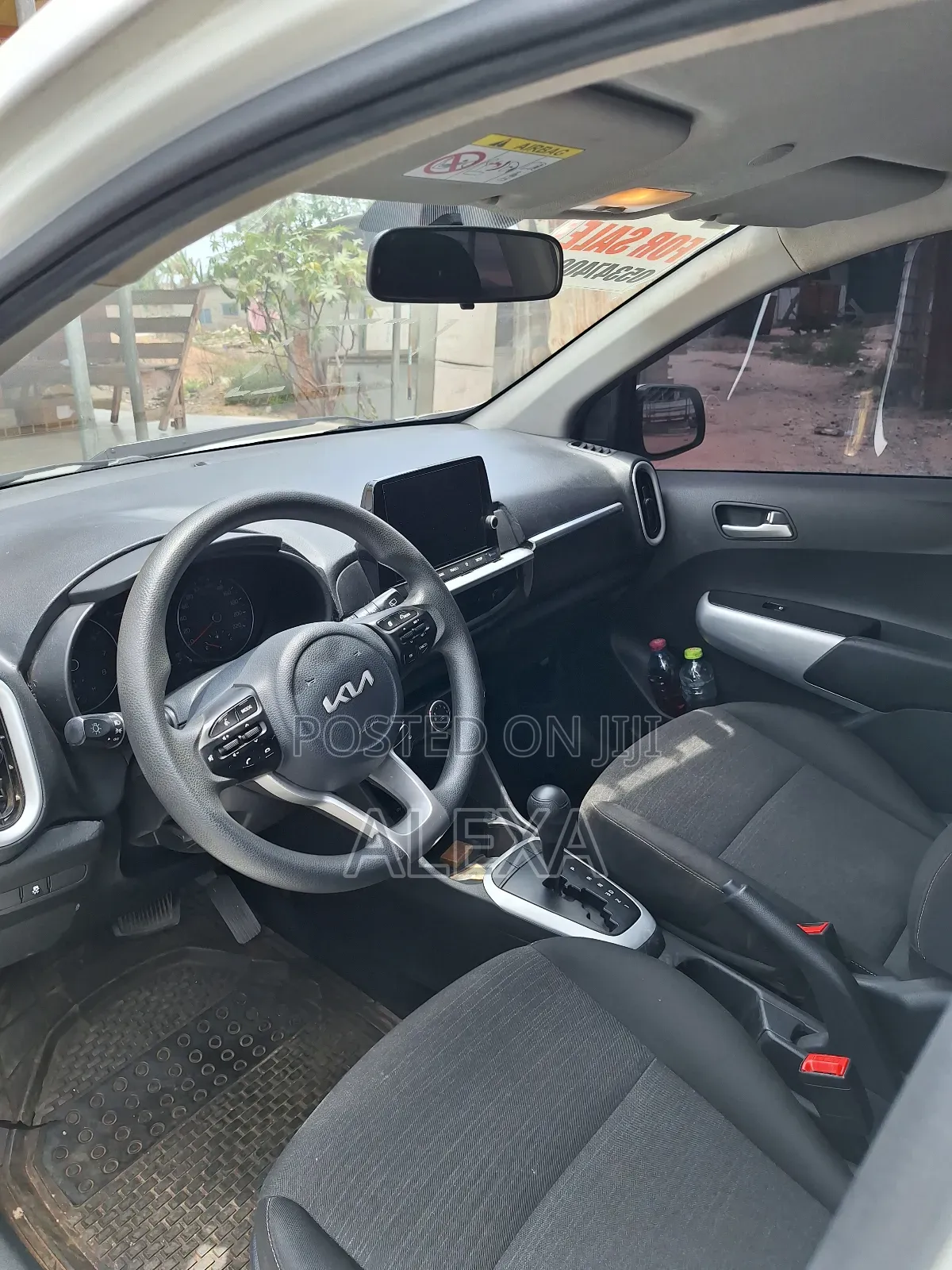 Kia Picanto 2023 White
