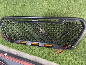 Toyota Tacoma 2016-2018 Spec Grille