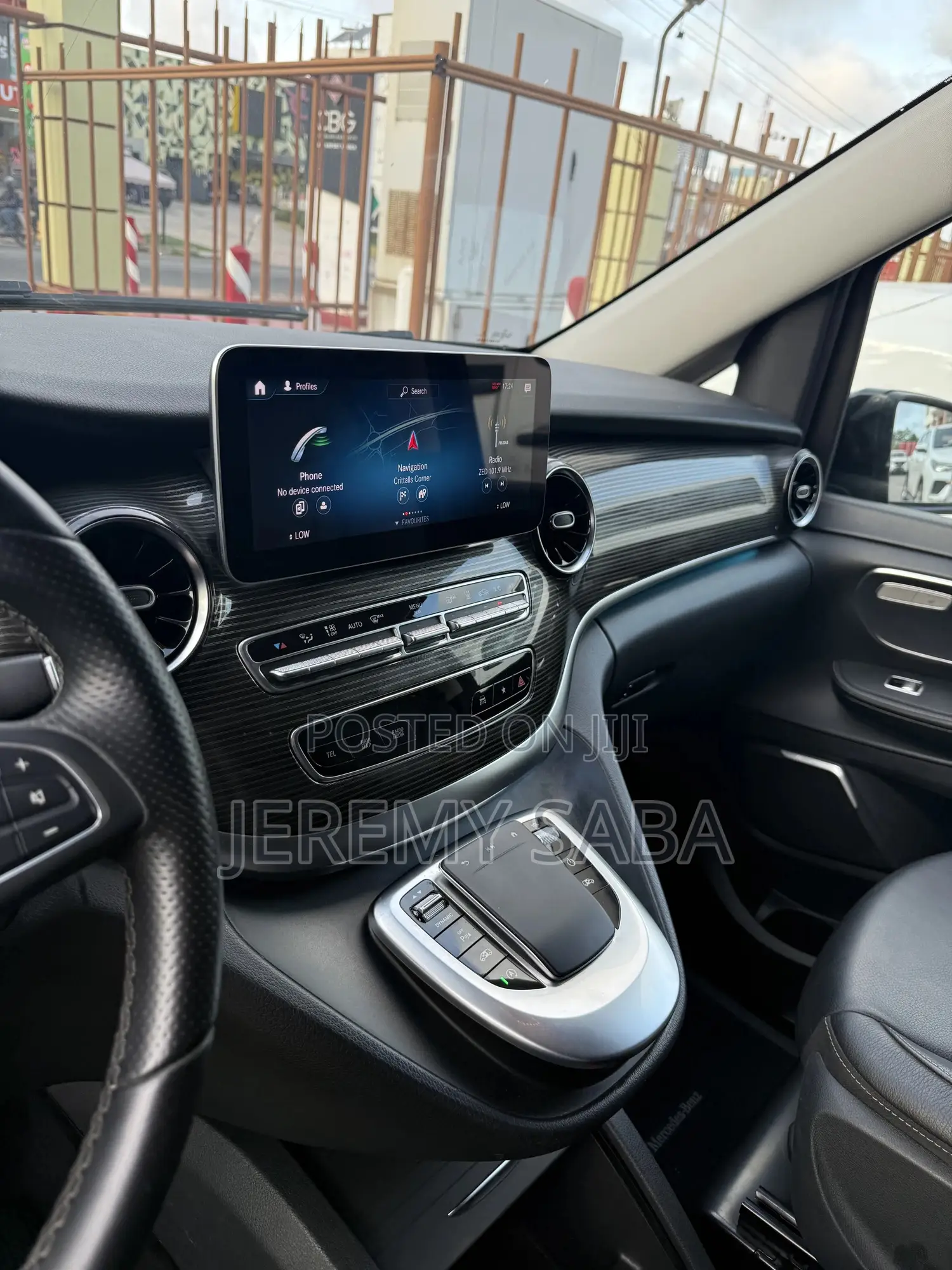 Mercedes-Benz V-Class 2022 Black