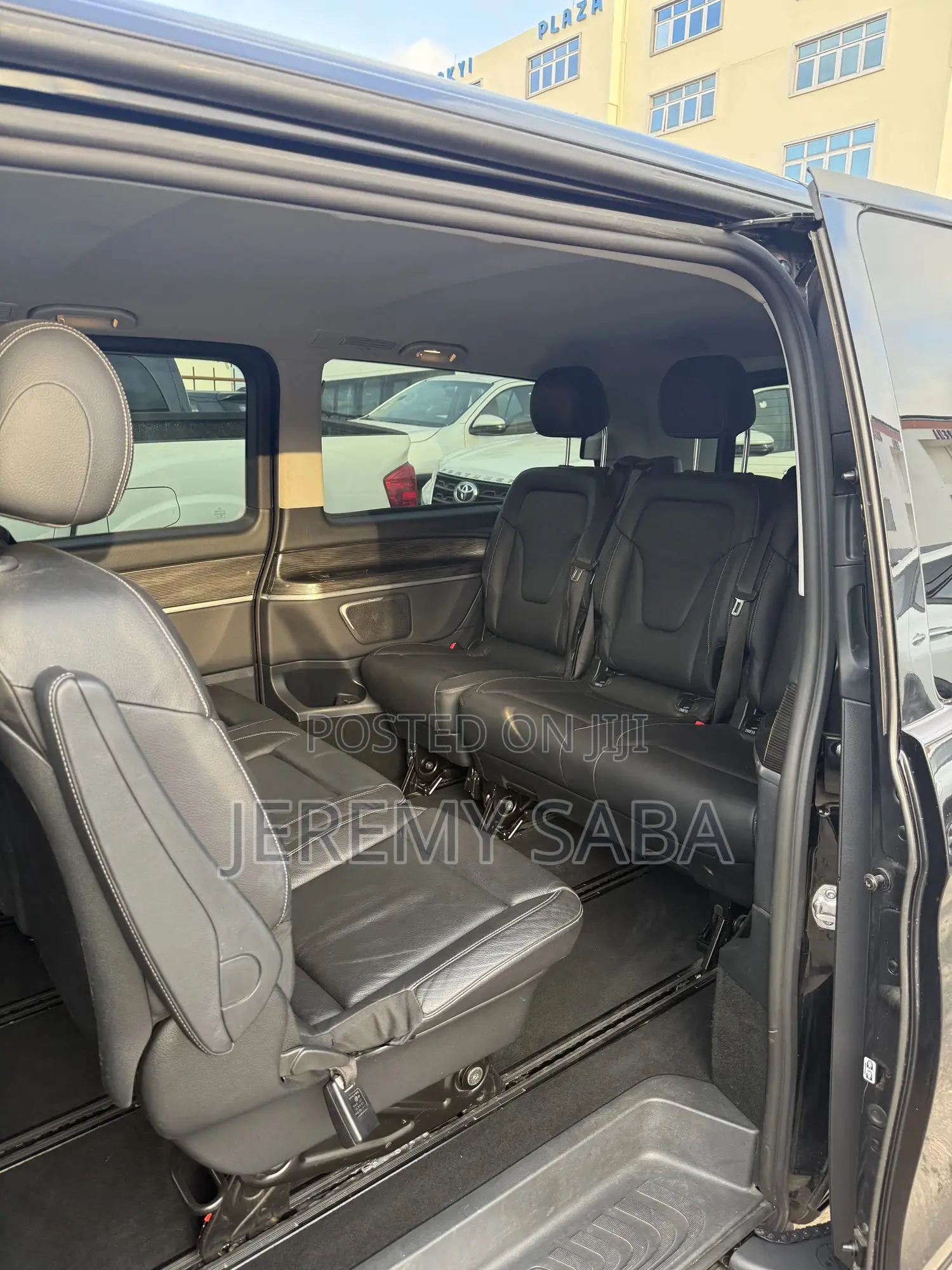 Mercedes-Benz V-Class 2022 Black