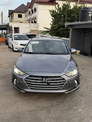 Hyundai Elantra Limited Sedan FWD (2.0L 4cyl 6A) 2017 Gray