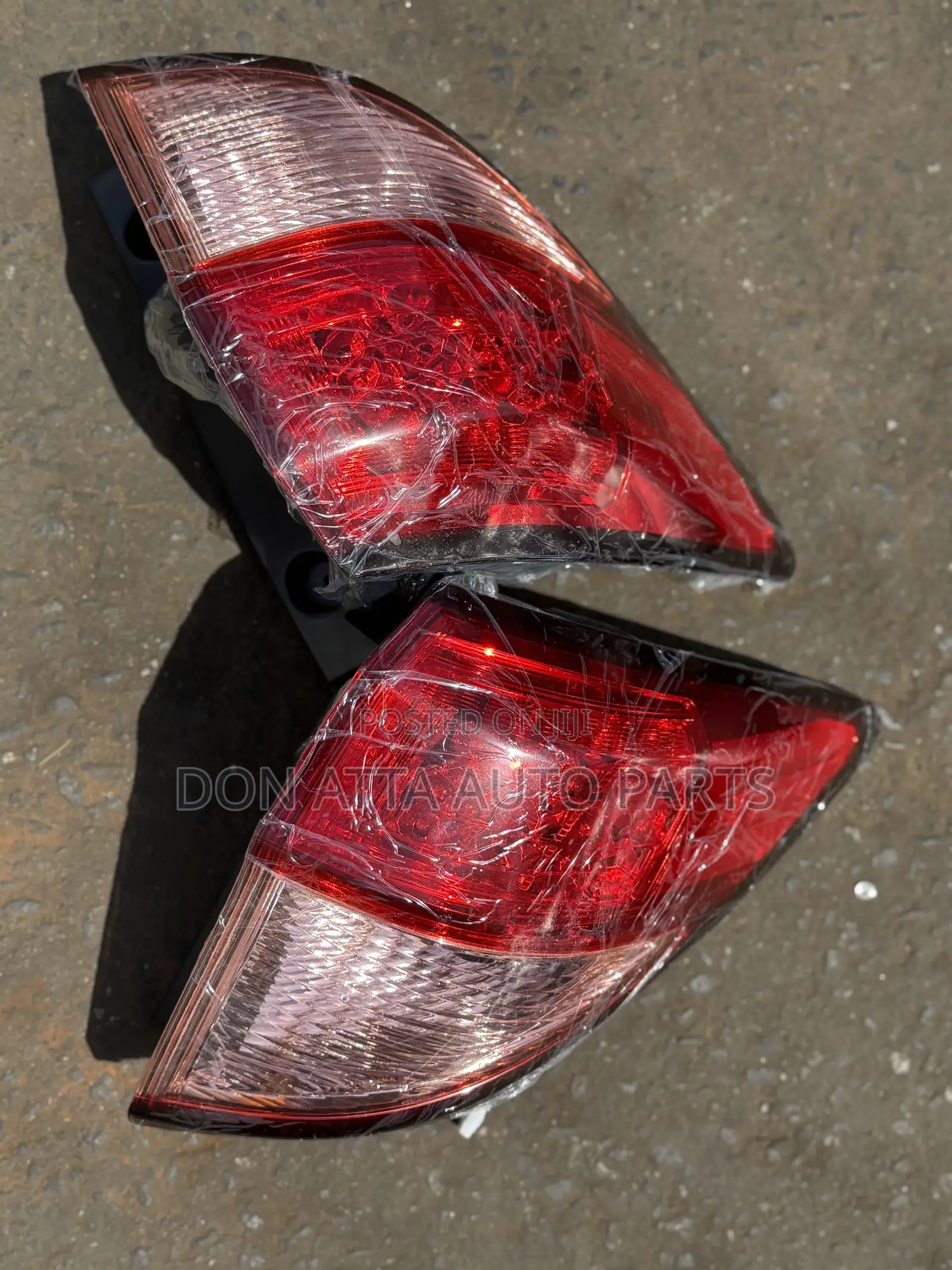 Honda HRV 2016 Tail Light Available
