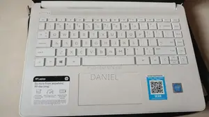 Laptop HP 14-dq1025cl 4GB Intel Celeron SSD 60GB
