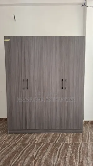 4 Door Double Wardrobe 160x55x200cm