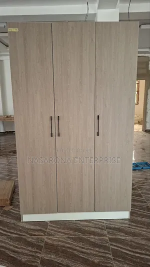 3 Door Double Wardrobe 120x55x200cm