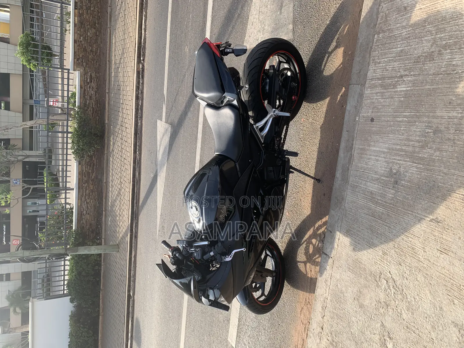 Kawasaki Bike 2022 Black
