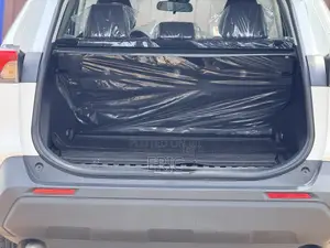 Toyota RAV4 2025 White