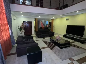 5bdrm House in Millions Properties, Weija Junction for sale